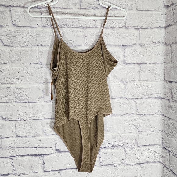 SKIMS Logo Mesh Cami Bodysuit | Desert/XL/ NWT - Picture 4 of 15